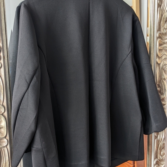 89th & Madison black blazer with zipper pocket 2x - Picture 3 of 4